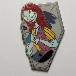 Disney Pin Nightmare Before Christmas Sally